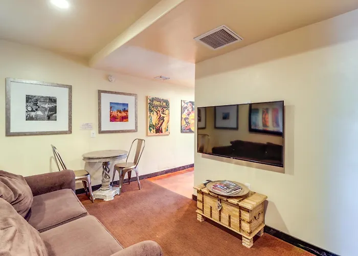 Casita W/ Shared Swim Spa, Close To Hiking! * Tucson