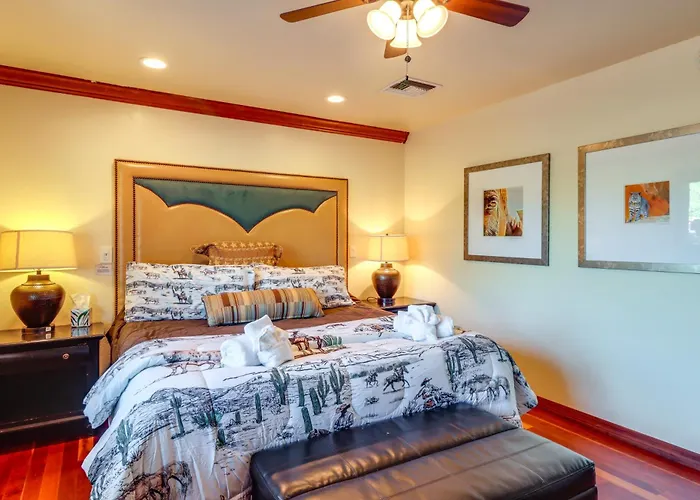 Casita W/ Shared Swim Spa, Close To Hiking!